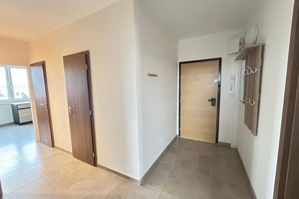 Pronájem bytu 4+1 84 m², Praha Pronájem bytu 4+1 84 m², Praha