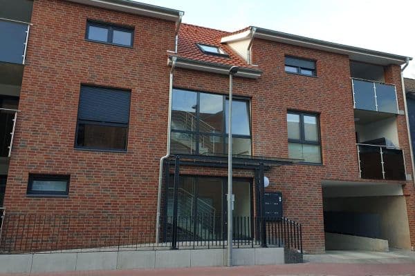 Pronájem bytu 3+1 97 m², Hornstr. 3, Gehrden Pronájem bytu 3+1 97 m², Hornstr. 3, Gehrden