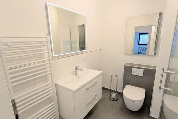 Pronájem bytu 3+1 70 m², Woogstraße 36, Neuhofen Pronájem bytu 3+1 70 m², Woogstraße 36, Neuhofen