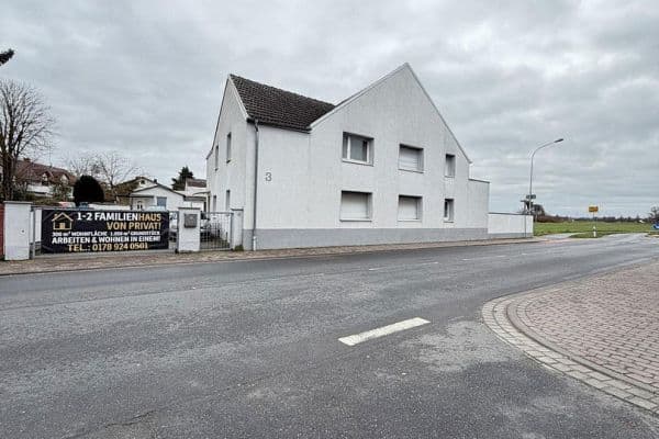 Prodej domu 300 m², pozemek 1.050 m², Darmstädterstrasse 3, Pfungstadt Prodej domu 300 m², pozemek 1.050 m², Darmstädterstrasse 3, Pfungstadt