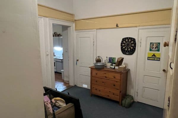 Pronájem bytu 3+1 80 m², Minská, Praha Pronájem bytu 3+1 80 m², Minská, Praha