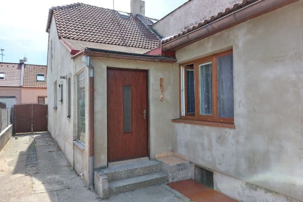 Pronájem domu 82 m², pozemek 282 m², Hálkova, Kolín Pronájem domu 82 m², pozemek 282 m², Hálkova, Kolín