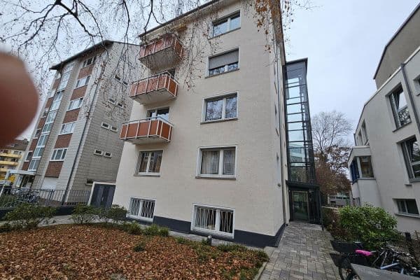 Pronájem bytu 2+1 49 m², Frankfurt am Main, Hessen Pronájem bytu 2+1 49 m², Frankfurt am Main, Hessen