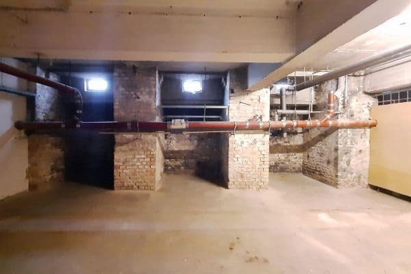 Pronájem nebytového prostoru 42 m², Niemetzstr.47-49, Berlin, Berlín Pronájem nebytového prostoru 42 m², Niemetzstr.47-49, Berlin, Berlín