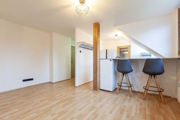 Prodej bytu 2+kk 48 m², Karoliny Světlé, Prodej bytu 2+kk 48 m², Karoliny Světlé,