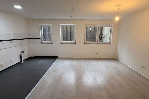 Pronájem bytu 4+kk 95 m², Bad Rappenau Pronájem bytu 4+kk 95 m², Bad Rappenau