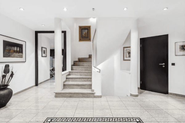 Prodej domu 450 m², pozemek 800 m², Speyer Prodej domu 450 m², pozemek 800 m², Speyer