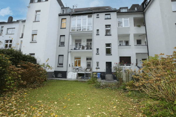 Pronájem bytu 3+1 76 m², Von-Einem-Str. 15, Essen Pronájem bytu 3+1 76 m², Von-Einem-Str. 15, Essen