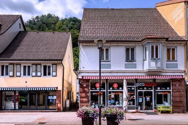 Prodej domu 208 m², pozemek 342 m², Hauptstraße 34 und 36, Schramberg Prodej domu 208 m², pozemek 342 m², Hauptstraße 34 und 36, Schramberg