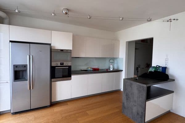 Pronájem bytu 3+kk 83 m², Nademlejnská, Praha Pronájem bytu 3+kk 83 m², Nademlejnská, Praha