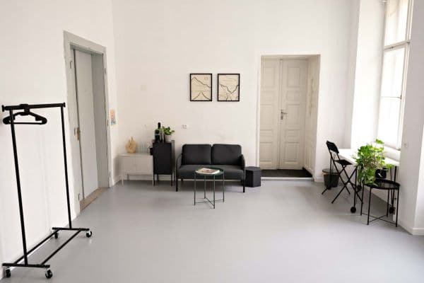 Pronájem nebytového prostoru 28 m², Holečkova, Praha Pronájem nebytového prostoru 28 m², Holečkova, Praha