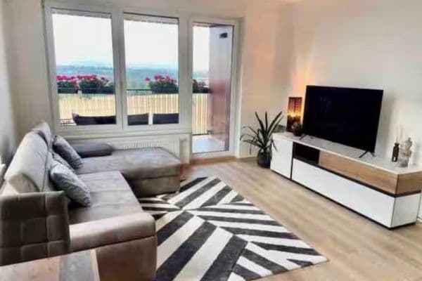 Pronájem bytu 2+kk 68 m², Stočesova, Praha Pronájem bytu 2+kk 68 m², Stočesova, Praha