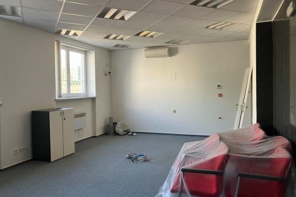 Pronájem bytu 2+1 100 m², K Náklí, Týnec nad Sázavou Pronájem bytu 2+1 100 m², K Náklí, Týnec nad Sázavou