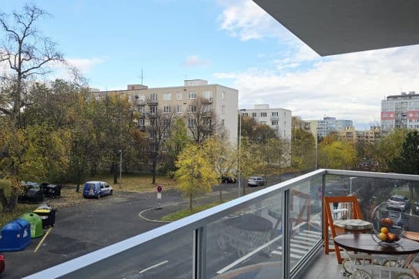 Pronájem bytu 3+kk 80 m², Choceradská, Praha Pronájem bytu 3+kk 80 m², Choceradská, Praha