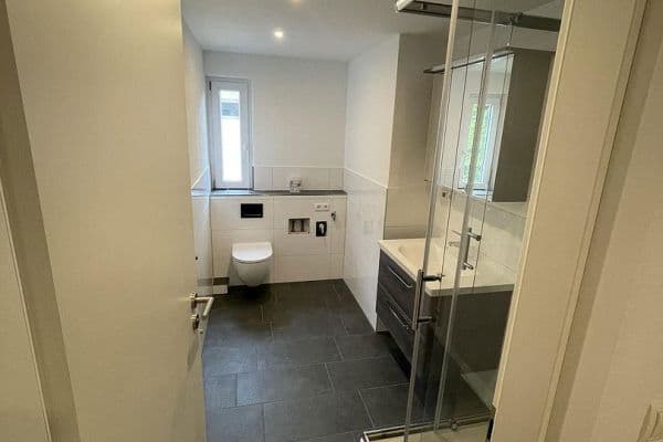 Pronájem bytu 4+1 70 m², Wingertweg 5, Leidersbach Pronájem bytu 4+1 70 m², Wingertweg 5, Leidersbach