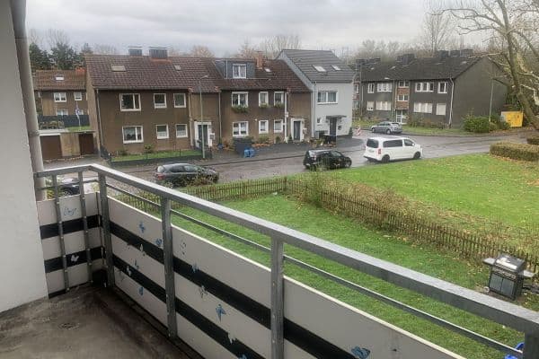 Pronájem bytu 3+kk 65 m², Voßstr. 21, Duisburg Pronájem bytu 3+kk 65 m², Voßstr. 21, Duisburg