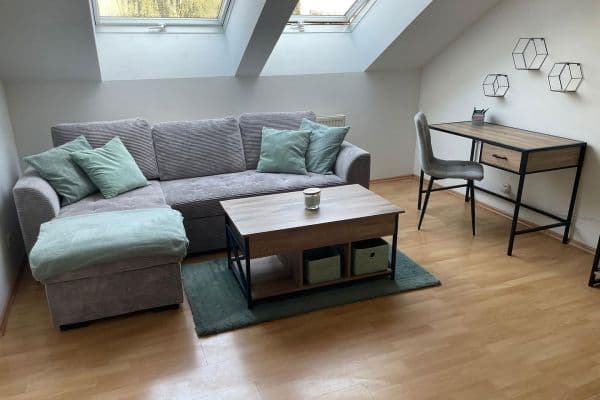 Pronájem bytu 3+1 70 m², Starhembergstraße 11, Linz, Horní Rakousko Pronájem bytu 3+1 70 m², Starhembergstraße 11, Linz, Horní Rakousko