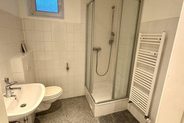 Pronájem bytu 2+1 65 m², Sternbuschweg 99, Duisburg Pronájem bytu 2+1 65 m², Sternbuschweg 99, Duisburg