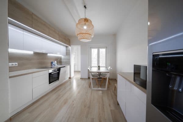 Pronájem bytu 3+1 70 m², U Stadiónu, Ústí nad Labem Pronájem bytu 3+1 70 m², U Stadiónu, Ústí nad Labem