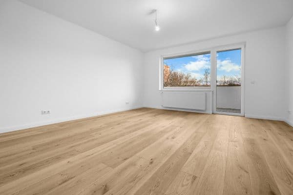 Pronájem bytu 2+1 55 m², Berliner Straße, Hannover, Dolní Sasko Pronájem bytu 2+1 55 m², Berliner Straße, Hannover, Dolní Sasko