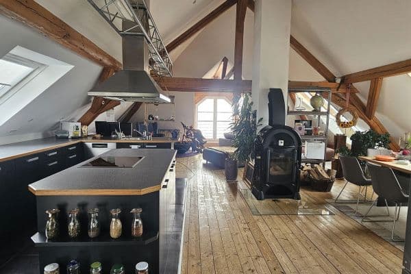 Pronájem bytu 3+1 120 m², Müllergasse 1, Geislingen Pronájem bytu 3+1 120 m², Müllergasse 1, Geislingen