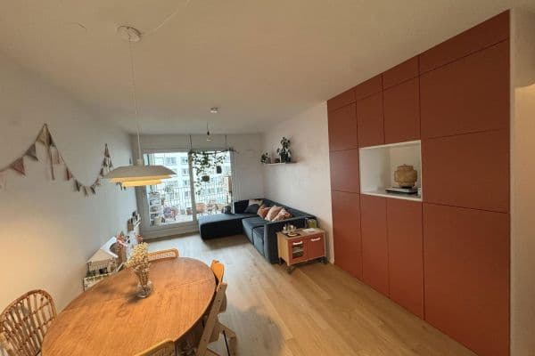 Prodej bytu 3+1 78 m², Angela-Molitoirs-Platz, München, Bavorsko Prodej bytu 3+1 78 m², Angela-Molitoirs-Platz, München, Bavorsko