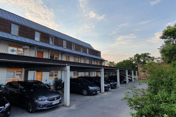 Pronájem bytu 3+1 90 m², Hinterstrasse 9, Zinndorf Pronájem bytu 3+1 90 m², Hinterstrasse 9, Zinndorf