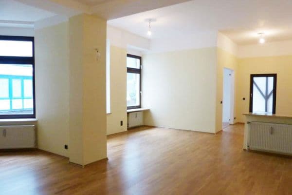 Pronájem bytu 3+1 125 m², Koblenz Pronájem bytu 3+1 125 m², Koblenz