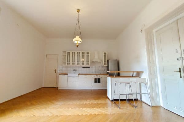 Pronájem bytu 2+kk 61 m², Na Baště svatého Tomáše, Praha Pronájem bytu 2+kk 61 m², Na Baště svatého Tomáše, Praha