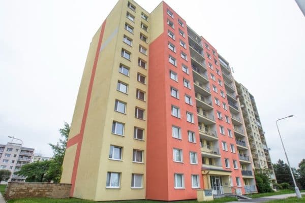Pronájem bytu 2+kk 45 m², Mládežnická, Kladno Pronájem bytu 2+kk 45 m², Mládežnická, Kladno