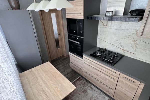 Prodej bytu 4+1 85 m², Budovatelů, Jablonec nad Nisou Prodej bytu 4+1 85 m², Budovatelů, Jablonec nad Nisou