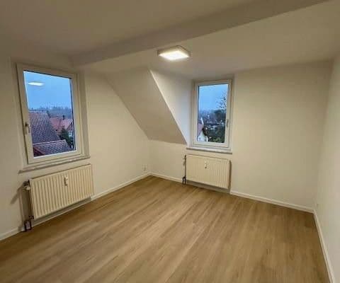 Pronájem bytu 2+1 56 m², Waldstromerstr. 18, Nürnberg, Bavorsko Pronájem bytu 2+1 56 m², Waldstromerstr. 18, Nürnberg, Bavorsko