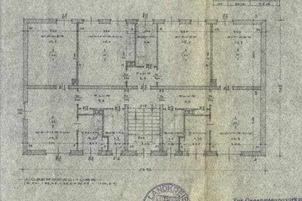Prodej domu 900 m², pozemek 2.940 m², Weetzer Kirchweg 6, Ronnenberg Prodej domu 900 m², pozemek 2.940 m², Weetzer Kirchweg 6, Ronnenberg
