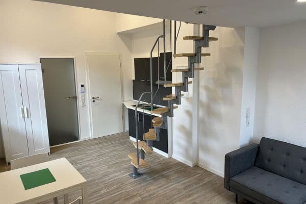 Pronájem bytu 1+1 25 m², Gumprechtstr. 2, Köln, Severní Porýní-Vestfálsko Pronájem bytu 1+1 25 m², Gumprechtstr. 2, Köln, Severní Porýní-Vestfálsko