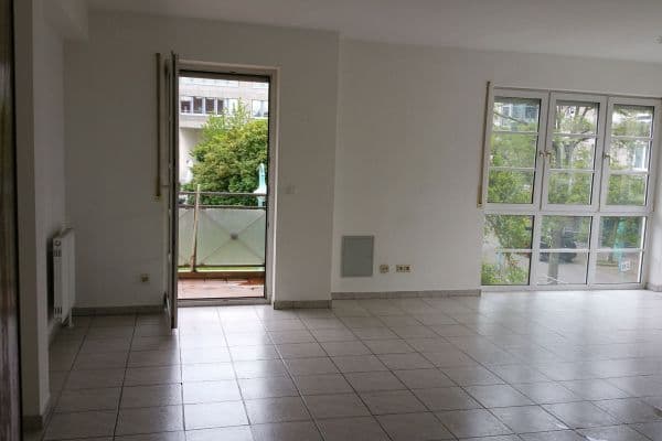 Pronájem bytu 3+1 83 m², Rüsselsheim Pronájem bytu 3+1 83 m², Rüsselsheim