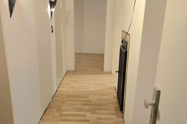 Pronájem bytu 3+1 72 m², Schwarzerlenweg 60, Frankfurt, Hessen Pronájem bytu 3+1 72 m², Schwarzerlenweg 60, Frankfurt, Hessen
