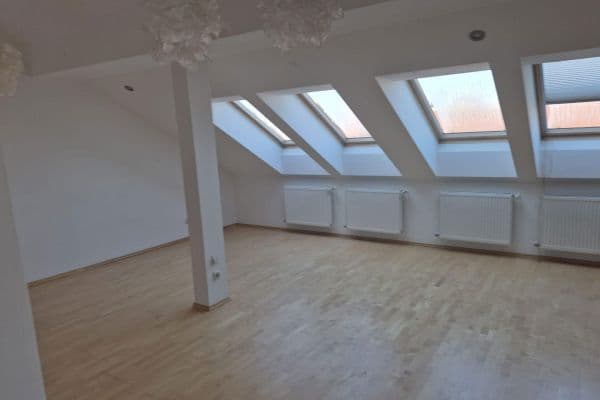 Prodej bytu 3+1 102 m², Columbusgasse 31, Wien, Wien Prodej bytu 3+1 102 m², Columbusgasse 31, Wien, Wien