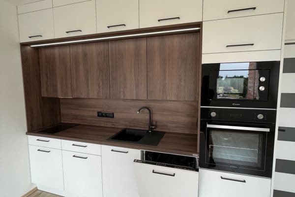 Pronájem bytu 1+kk 31 m², Brněnská, Plzeň Pronájem bytu 1+kk 31 m², Brněnská, Plzeň