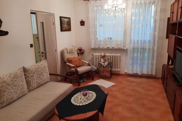 Pronájem bytu 3+1 70 m², Palackého, Znojmo, Jihomoravský kraj Pronájem bytu 3+1 70 m², Palackého, Znojmo, Jihomoravský kraj