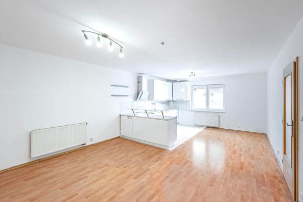 Pronájem bytu 2+kk 61 m², Ďáblická, Praha Pronájem bytu 2+kk 61 m², Ďáblická, Praha