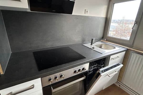 Pronájem bytu 3+1 54 m², Brakerstr. 17, Bielefeld Pronájem bytu 3+1 54 m², Brakerstr. 17, Bielefeld