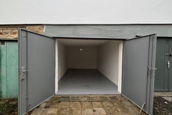 Pronájem garáže 16 m², Červinkova, Brno Pronájem garáže 16 m², Červinkova, Brno