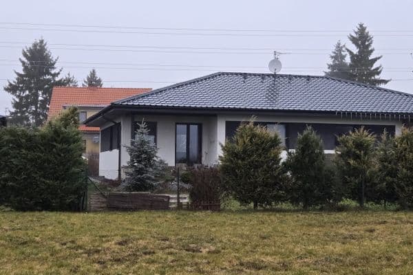 Prodej domu 115 m², pozemek 463 m², Malá Hraštice Prodej domu 115 m², pozemek 463 m², Malá Hraštice