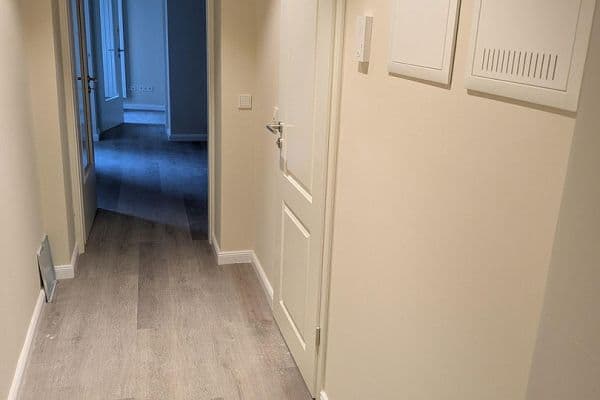 Pronájem bytu 3+1 67 m², Schmidtstraße 8, Rüdesheim am Rhein Pronájem bytu 3+1 67 m², Schmidtstraße 8, Rüdesheim am Rhein