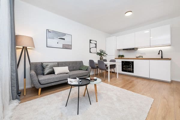 Prodej bytu 3+kk 54 m², Zvánovická, Praha Prodej bytu 3+kk 54 m², Zvánovická, Praha
