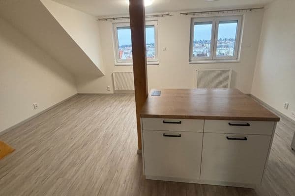 Pronájem bytu 3+kk 65 m², U První baterie, Praha Pronájem bytu 3+kk 65 m², U První baterie, Praha