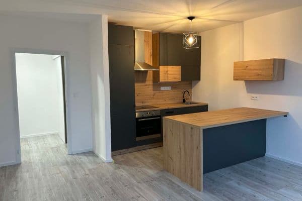 Pronájem bytu 2+kk 48 m², Obvodová, Ústí nad Labem Pronájem bytu 2+kk 48 m², Obvodová, Ústí nad Labem