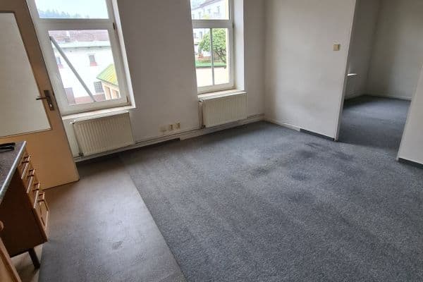 Pronájem bytu 2+kk 42 m², Křížová, Jablonec nad Nisou Pronájem bytu 2+kk 42 m², Křížová, Jablonec nad Nisou