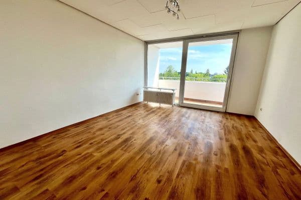 Prodej bytu 3+1 76 m², Bad Homburg vor der Höhe Prodej bytu 3+1 76 m², Bad Homburg vor der Höhe
