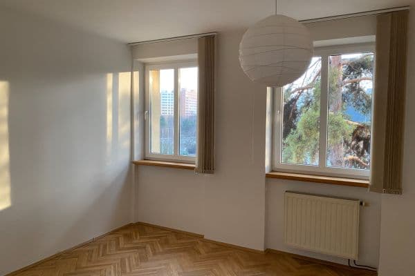 Pronájem bytu 2+kk 61 m², Mládí, Praha Pronájem bytu 2+kk 61 m², Mládí, Praha